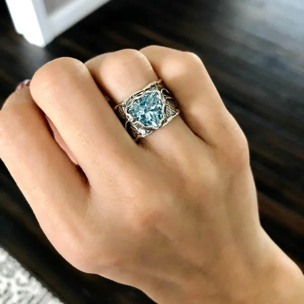 🎁Blue Topaz Silver Ring