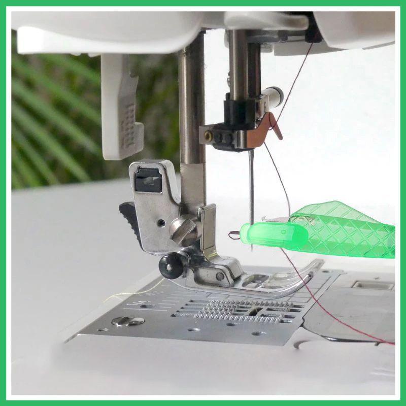 AUTOMATIC SEWING NEEDLE THREADER【Cash On Delivery + Local Stock (Express 3 Day Delivery)】